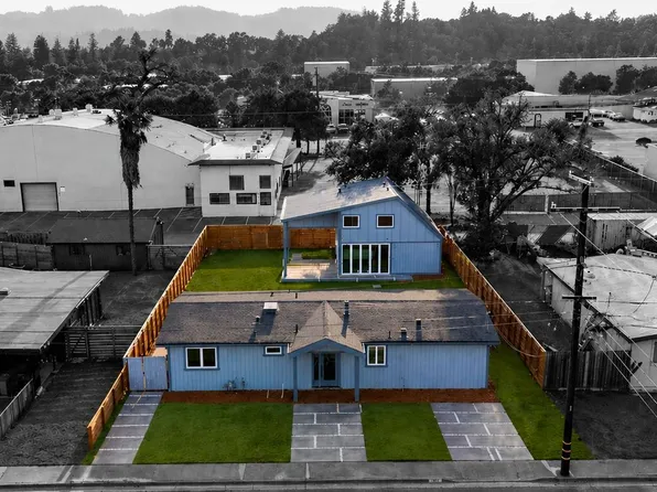 1421 Spruce Way, Healdsburg, CA 95448