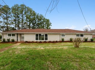 1401 5th Ave W, Springfield, TN 37172