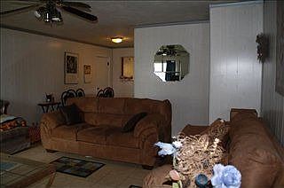 2nd image of 1605 W Tilden St