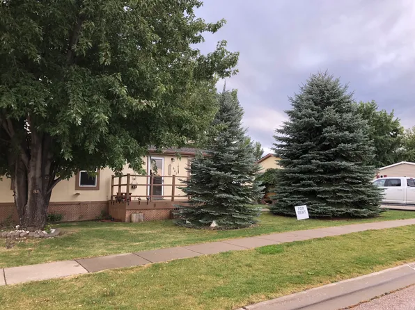 607 Magnolia Dr, Rapid City, SD 57701