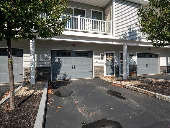 3rd image of 5 Callaway Drive #3
