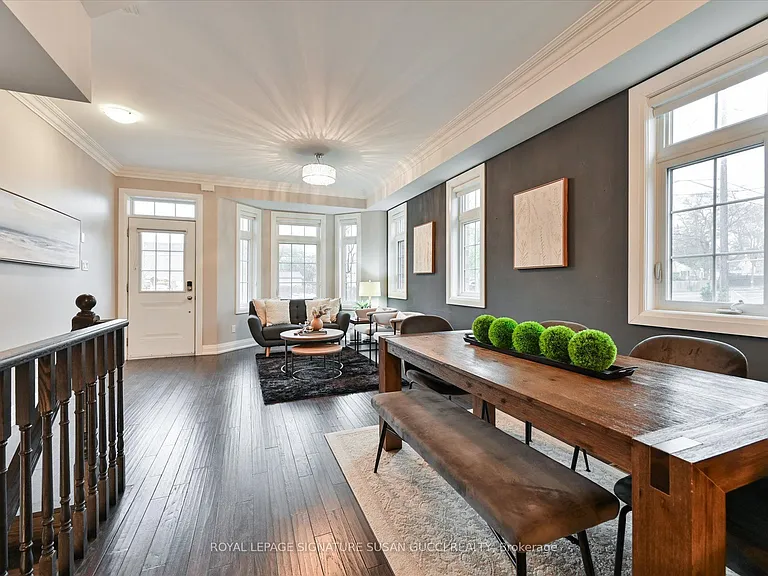 2833 Saint Clair Ave E — Photo 8