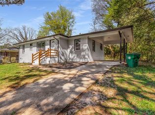 3732 Daisy Dr, Decatur, GA 30032