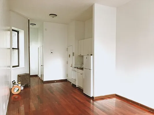 Rented by Taichi Fudosan | media 3