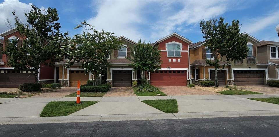 1st image of 9637 Silver Buttonwood St