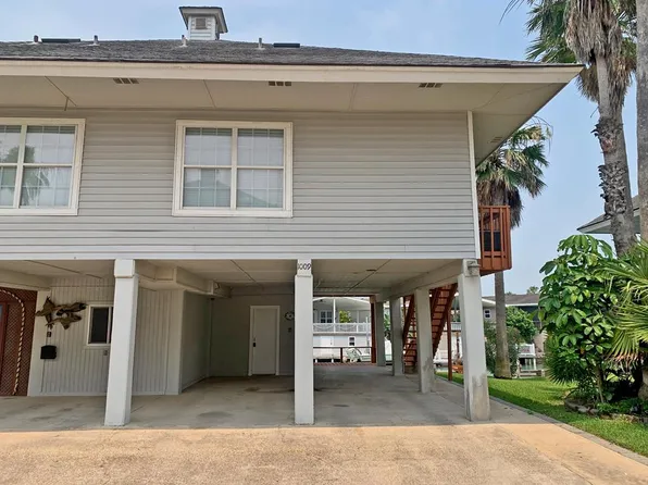 1009 Scallop, Pt Isabel, TX 78578