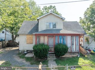 415 Park Ave, Bristol, PA