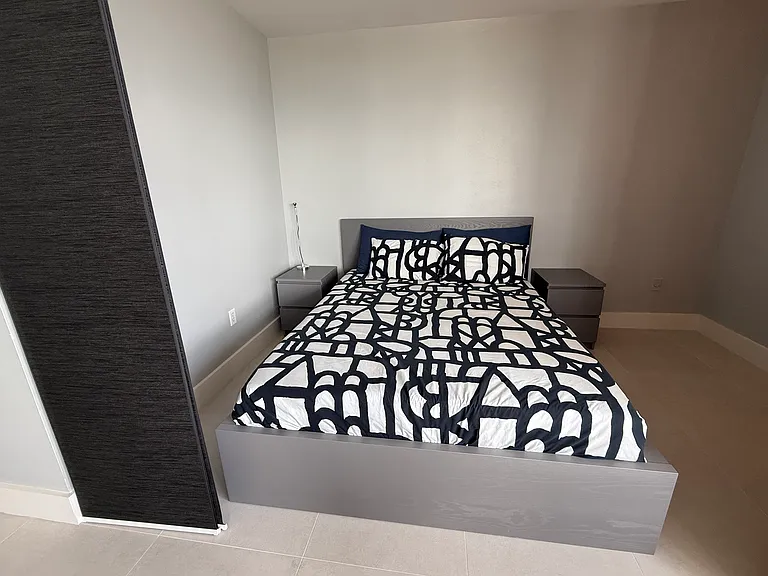 2899 Collins Ave #1022 — Photo 26