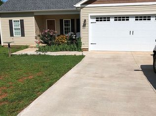 132 Jt Dr, Shelby, NC 28150