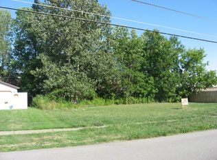 Hyland Ave, Depew, NY 14043