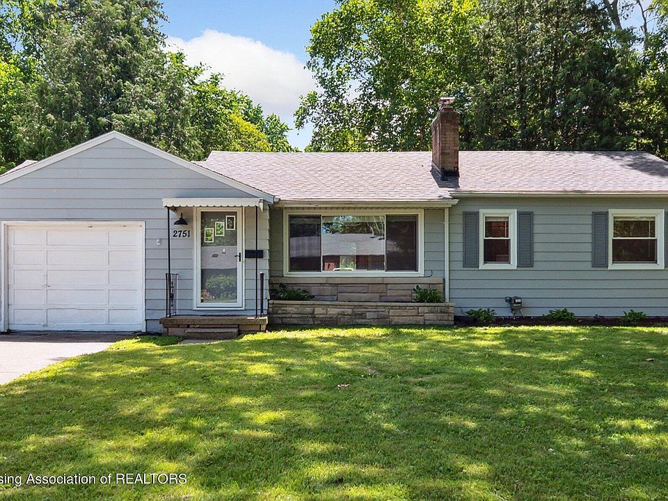 1st image of 2751 Brentwood Ave