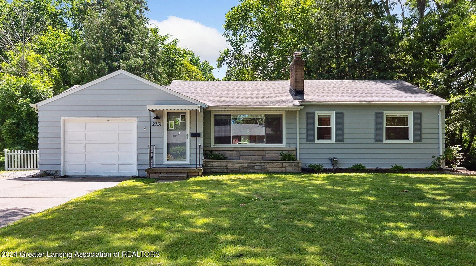 2751 Brentwood Ave photo 1