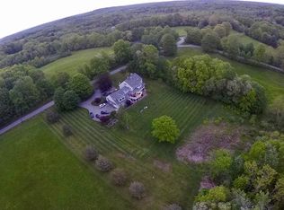 9 Highland Rd, South Hampton, NH 03827