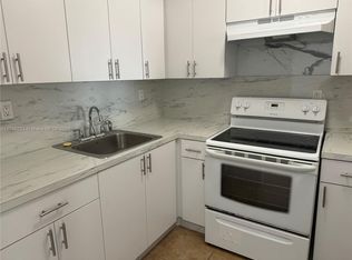 525 W 69th St APT 212, Hialeah, FL 33014