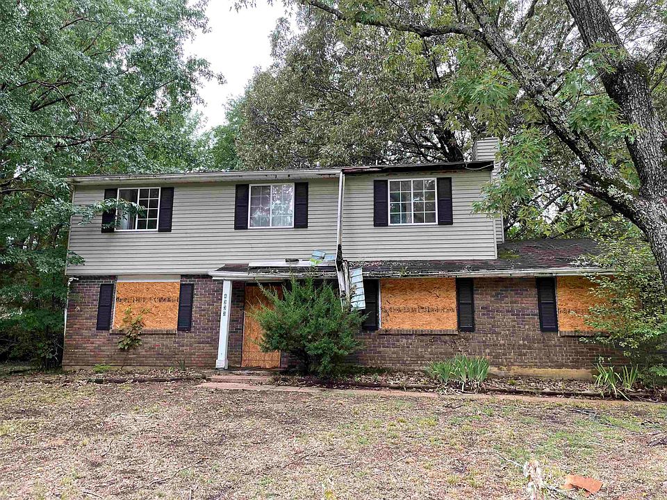 1st image of 4333 Park Forest Dr