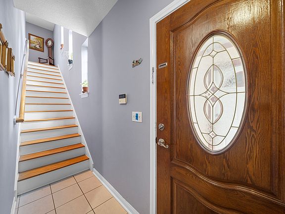5th image of 14927 La Costa Ln #A