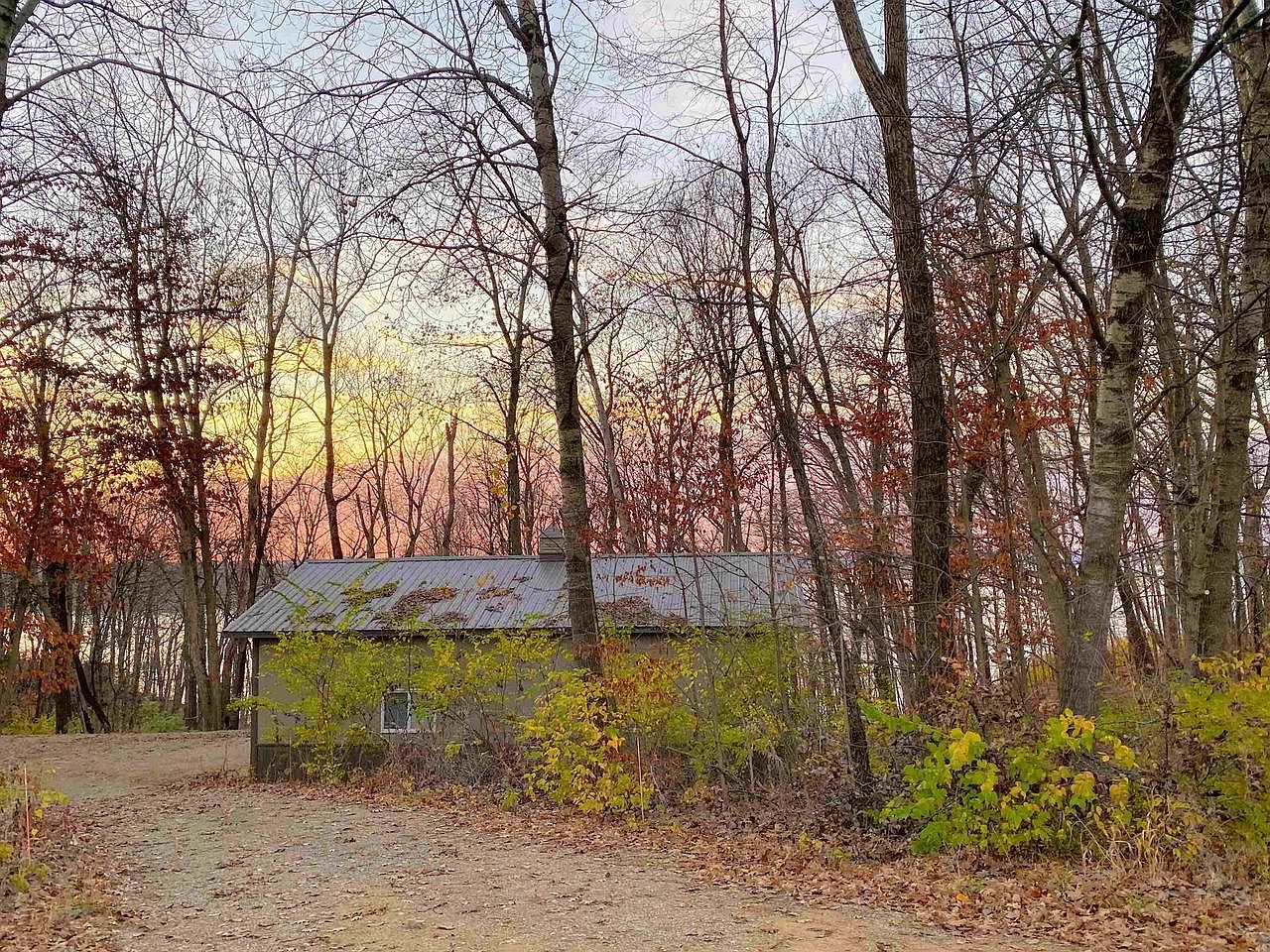 59310 Lucky Ln, Eastman, WI 54626 Zillow