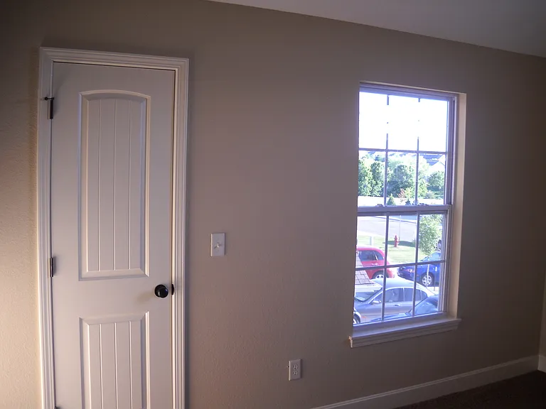 13766 Post Oak Ln — Photo 6