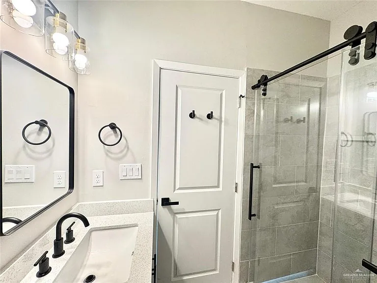 2103 Selena St #1 — Photo 14