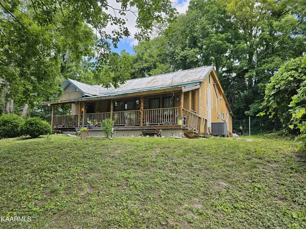 114 Collins Rd, Jonesville, VA 24263