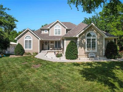 23700 S Lucille Ln, Peculiar, MO, 64078