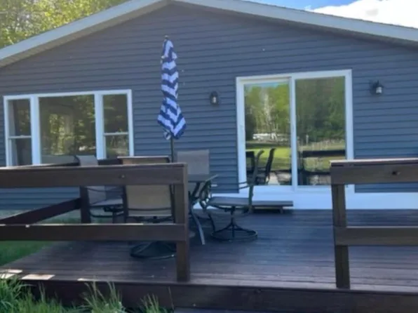 371 Plymouth Beach Rd, Indian River, MI 49749