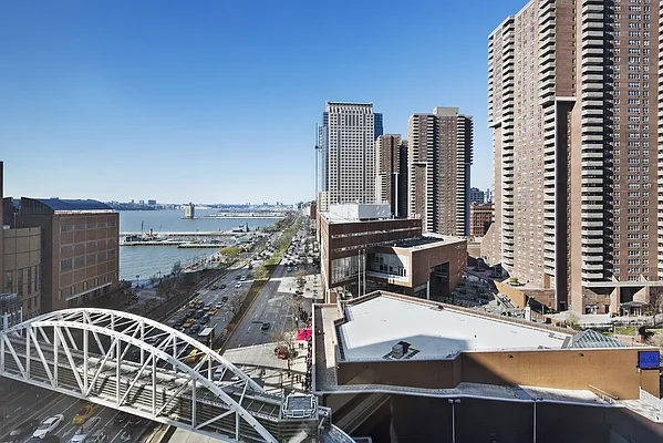 Sold by Nest Seekers International | media 10