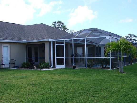 Rear view/large double lot