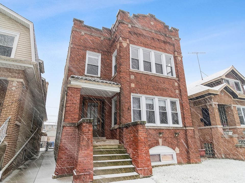 1st image of 5047 W Oakdale Ave