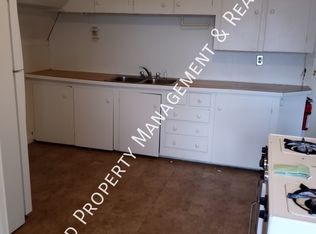 33 Grove St #3F, Woonsocket, RI 02895