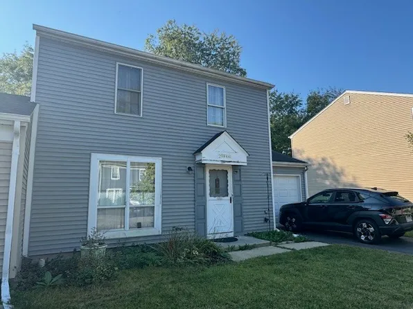 29W441 Butternut Ln, Warrenville, IL 60555