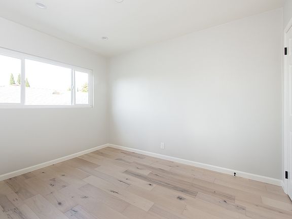 5th image of Walsh Ave #6