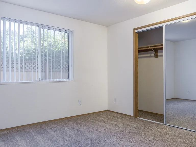 Forest Ridge Apartments — Photo 22