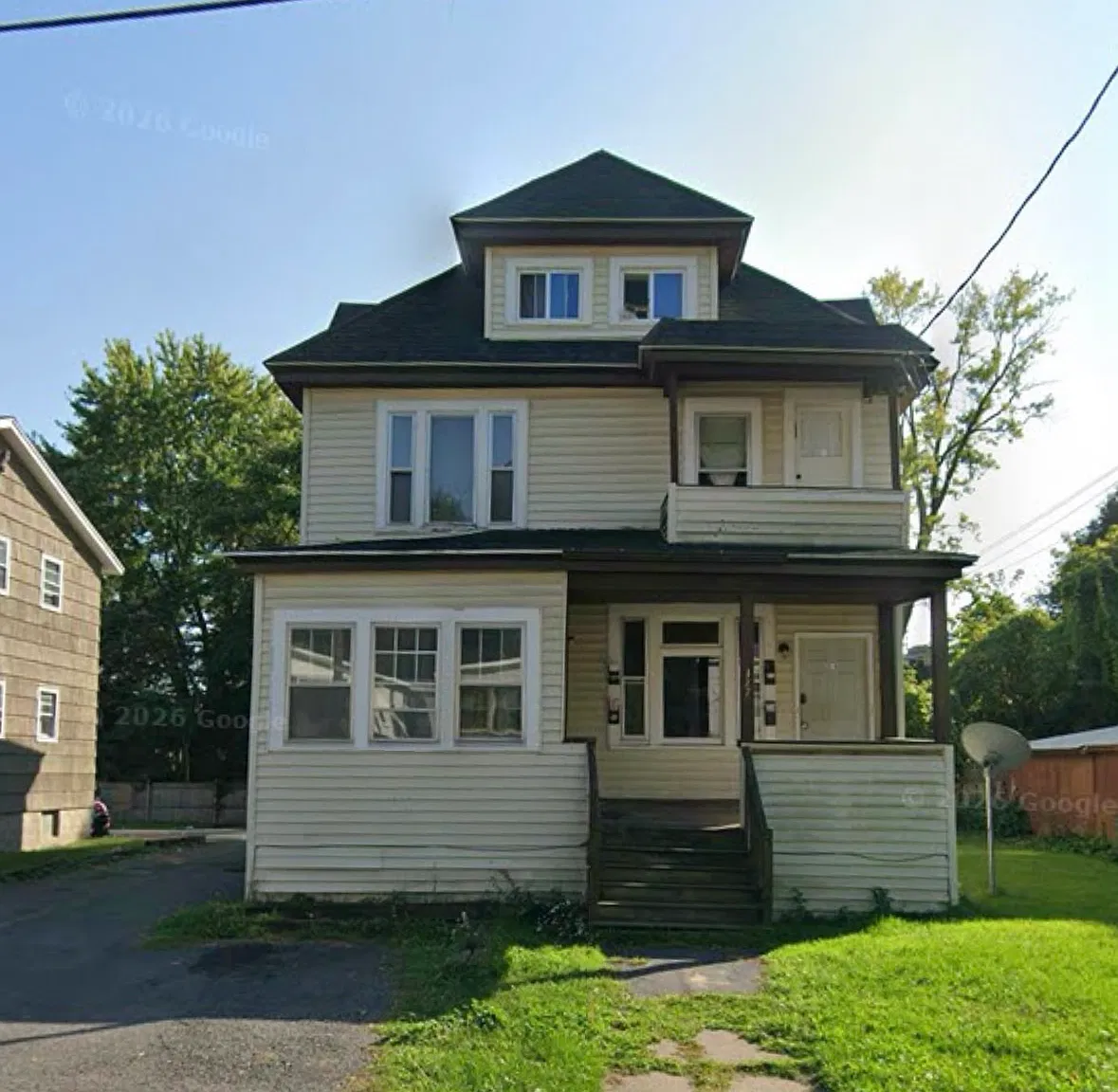 127 Minerva Street — Photo 2