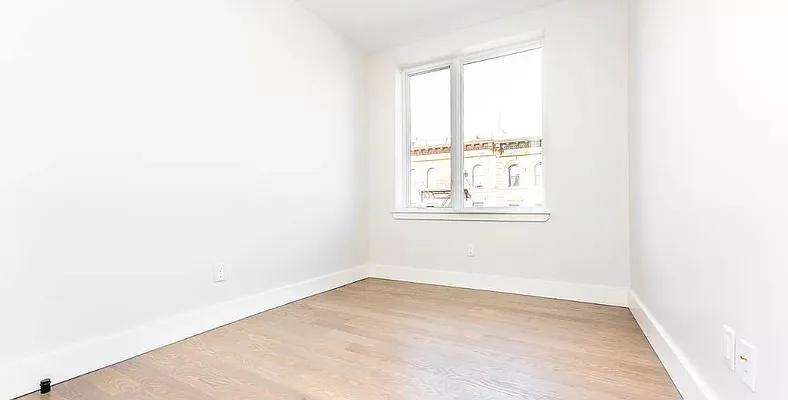 Rented by Reavis | media 37