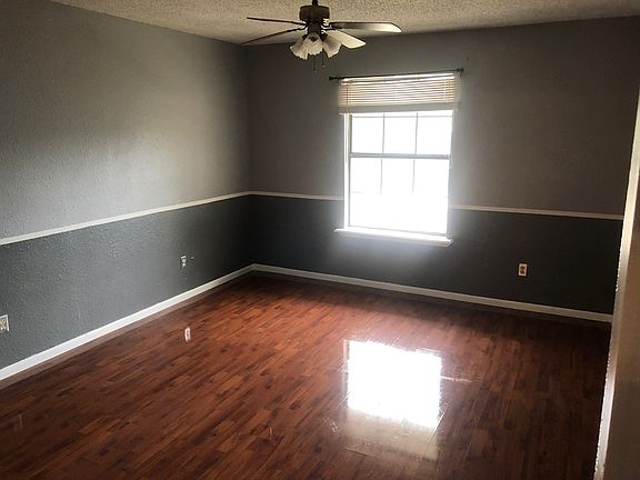 4th image of 1600 Martinsville St APT 107