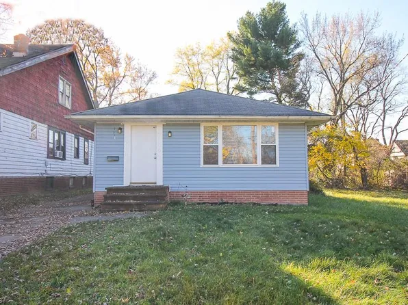 7804 Beman Ave, Cleveland, OH 44105