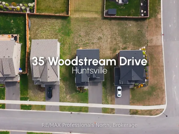 35 Woodstream Dr, Huntsville, ON P1H 0B7