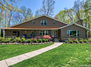 1990 Forest Shores Dr SE, Grand Rapids, MI 49546