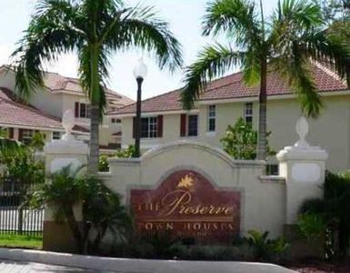 734 NE 90th St UNIT 304, Miami, FL, 33138