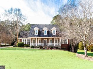 214 Chandler Walk, Loganville, GA 30052