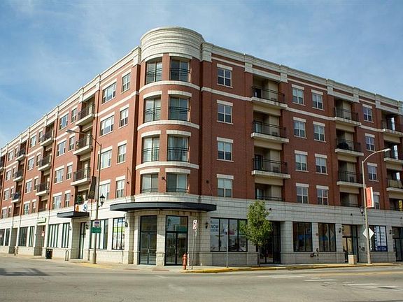 4th image of 3200 Oak Park Ave #Xrfdmr0ky