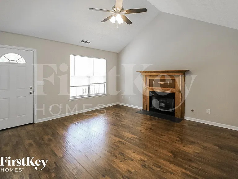 22 Chelsea Ln — Photo 4