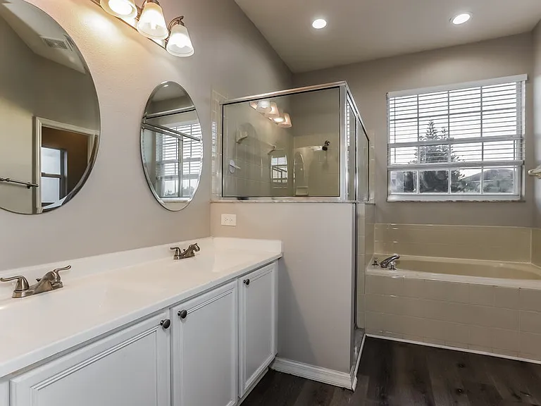 4414 Canopy Ct — Photo 11