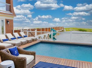 879 Dune Rd, Westhampton Beach, NY 11978