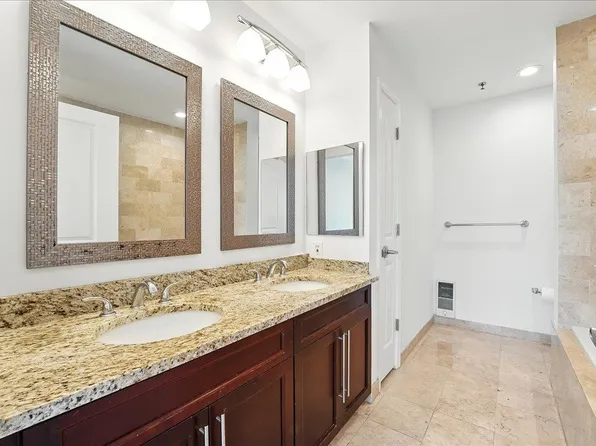 15 Freedom Way image 12 of 48