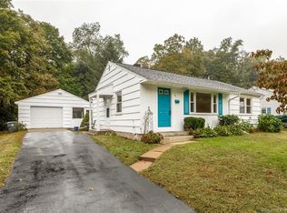 26 Allen St, Enfield, CT 06082