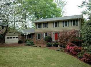 2462 Stonington Rd, Dunwoody, GA 30338