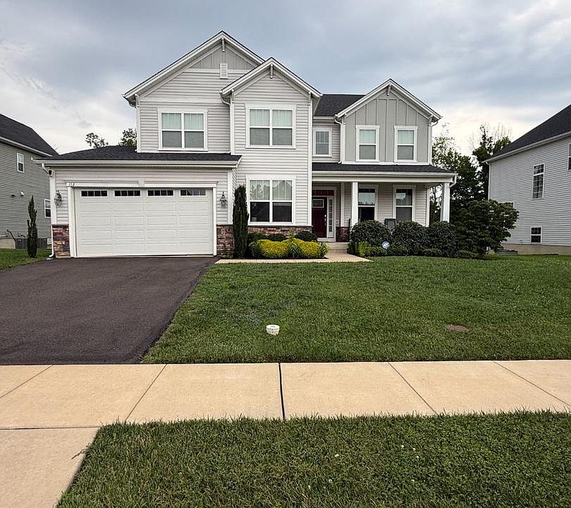 1st image of 112 Derby Ln
