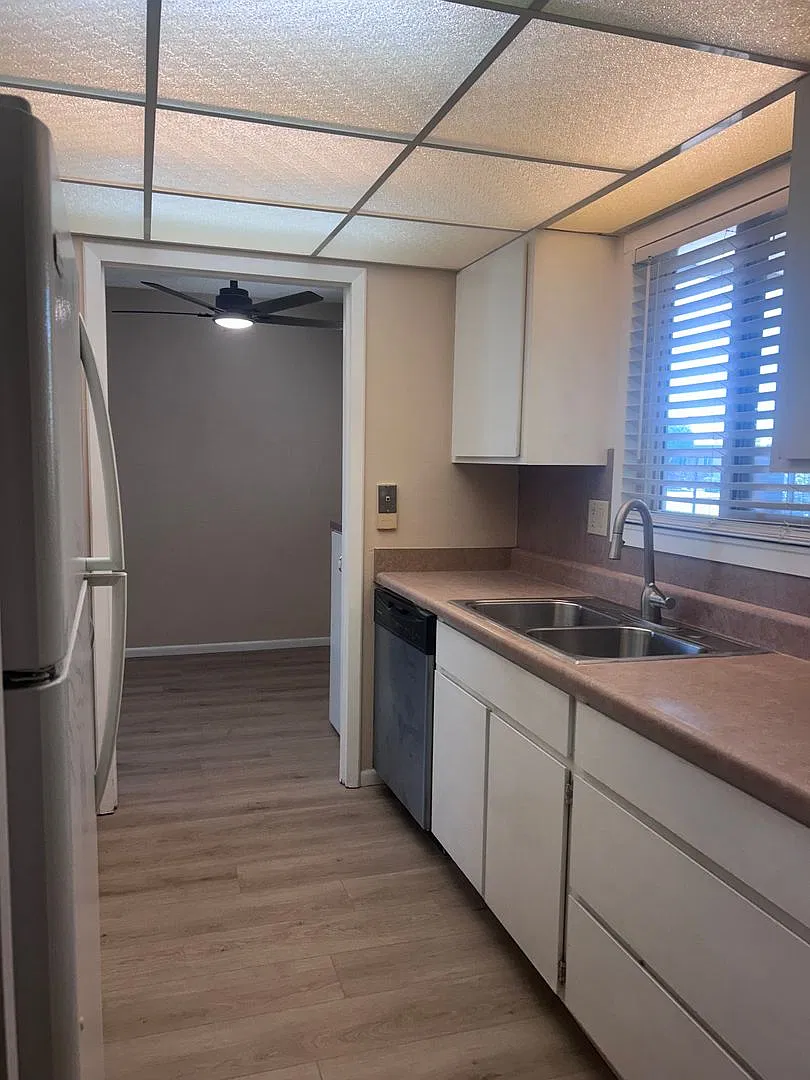 Charming 2-bed 2 bath in the heart of Sun City!! — Photo 2